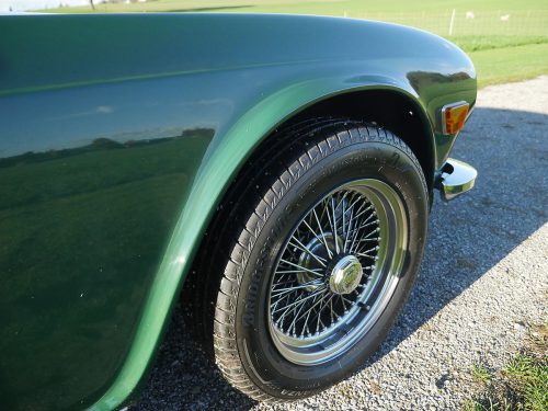 triumph tr 6 pi british racing green 1975 0013 14