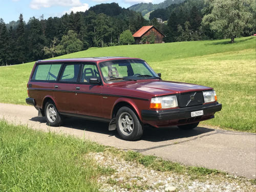 volvo 245 glt classic kombi rotbraun 1983 0001 2