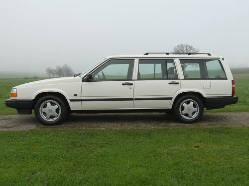volvo 940 se turbo kombi weiss 1992 0000 1