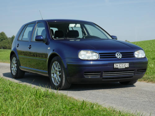 vw golf IV 1-8 T 180PS dunkelblau 2003 0002 3