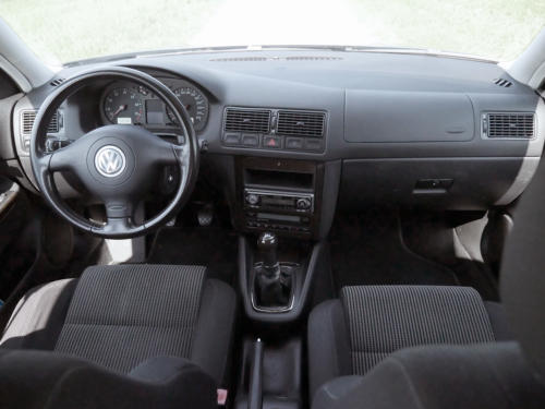 vw golf IV 1-8 T 180PS dunkelblau 2003 0009 10